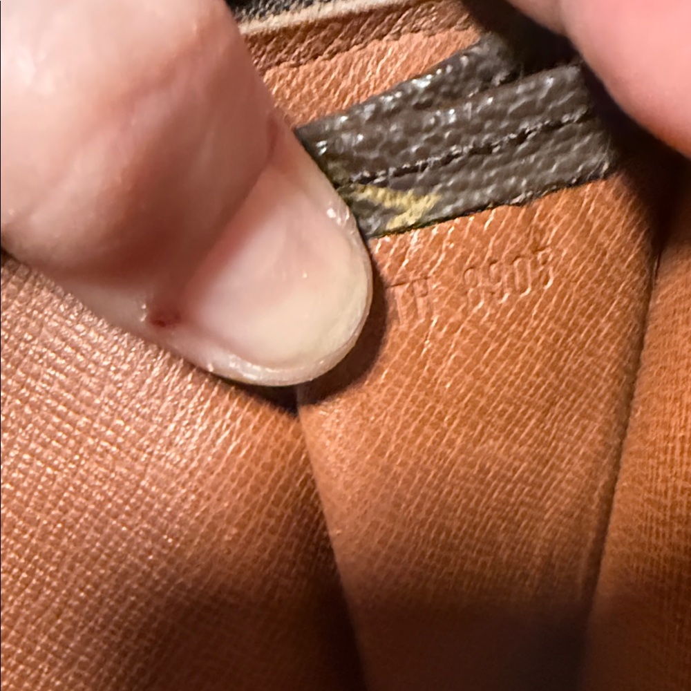 Louis Vuitton Brown Monogram Canvas Zip Portfolio - Picture 4 of 14